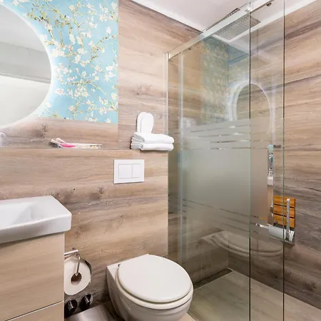 Mit Beheiztem Pool In Gracia *