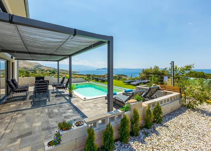 Mit Beheiztem Pool In Gracia *