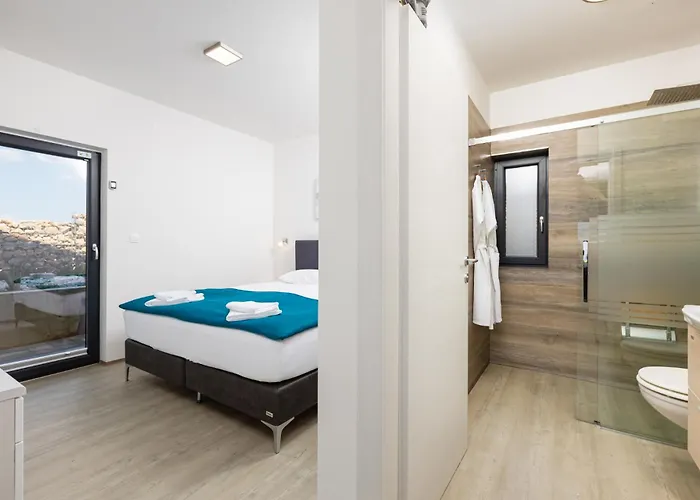 Mit Beheiztem Pool In Gracia