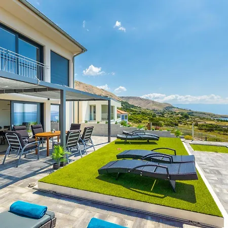 Апартаменты Mit Beheiztem Pool In Gracia