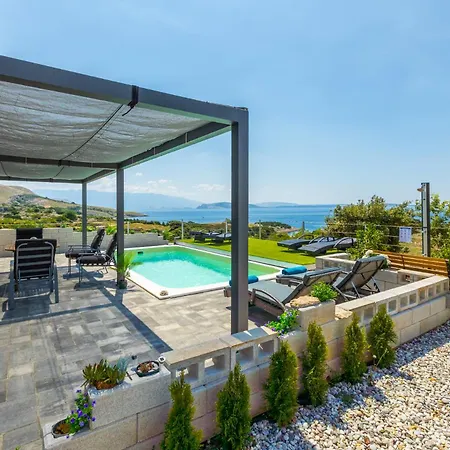 Mit Beheiztem Pool In Gracia *