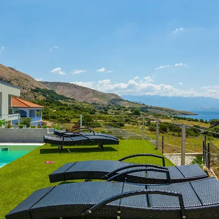 Mit Beheiztem Pool In Gracia 아파트 Stara Baška