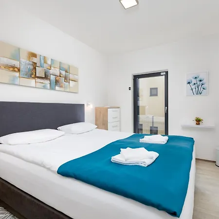 Апартаменты Mit Beheiztem Pool In Gracia *