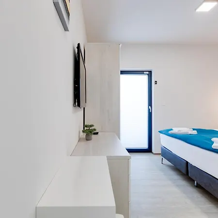 Апартаменты Mit Beheiztem Pool In Gracia